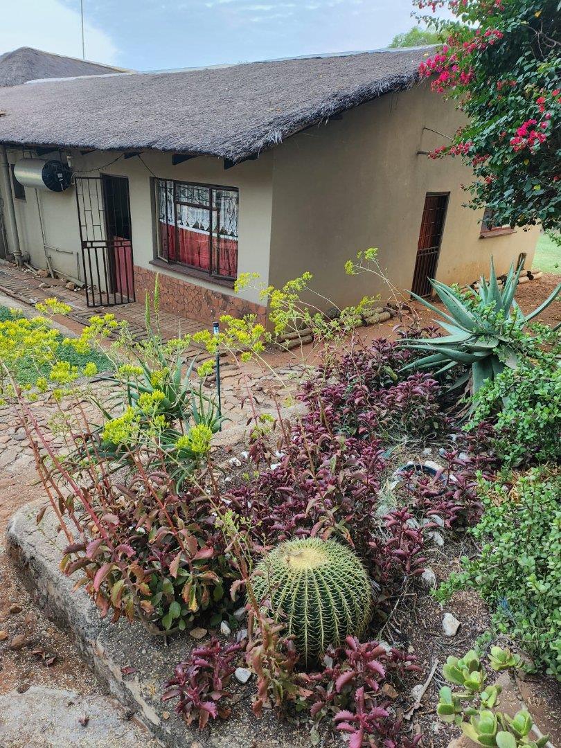 10 Bedroom Property for Sale in Mooinooi North West